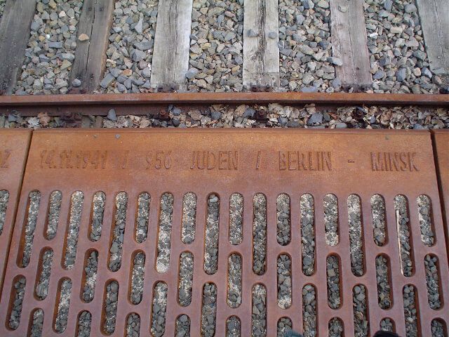 Paths of Remembrance