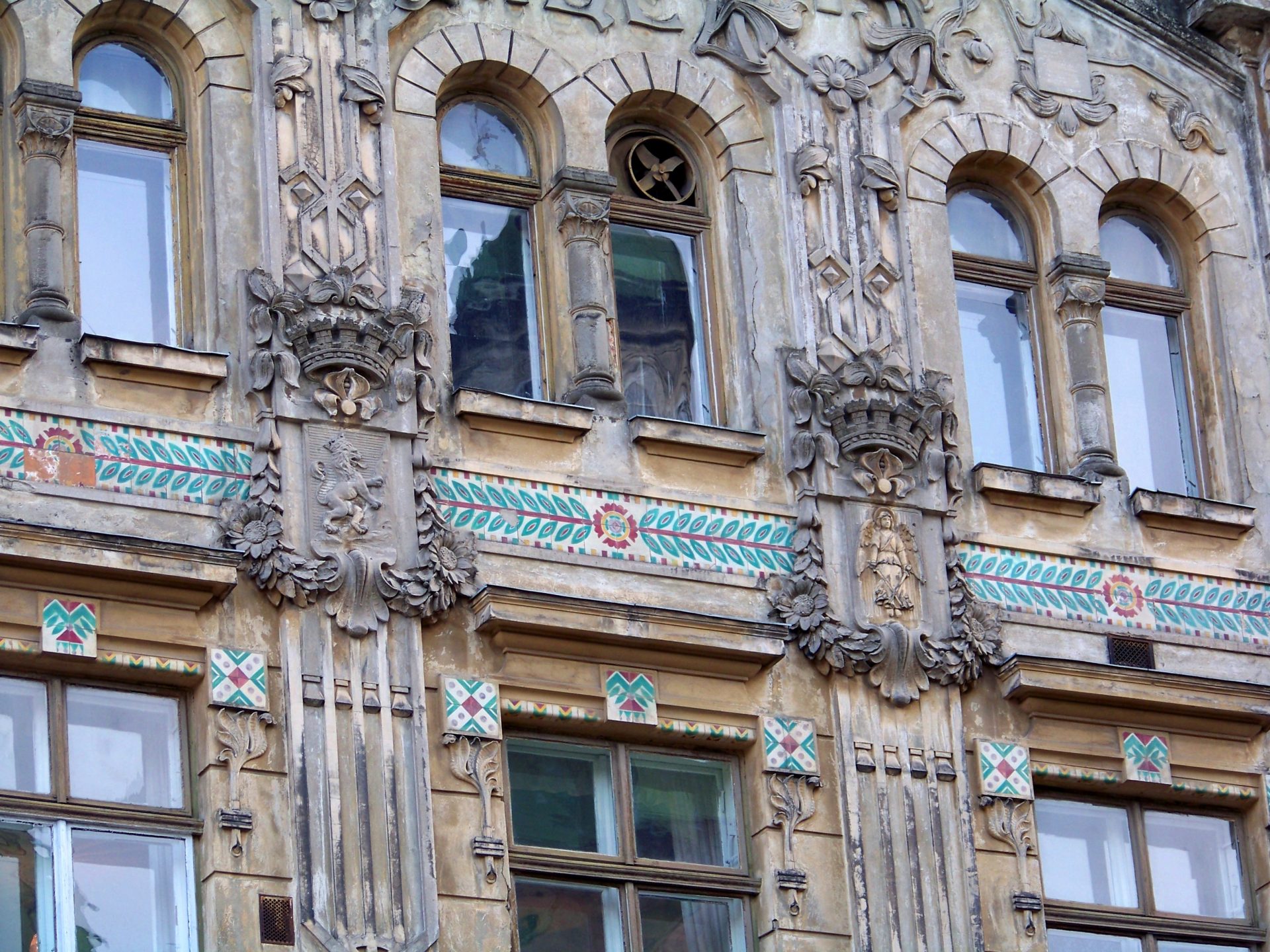 Cultural Heritage of Lviv: Awareness for Passing Down