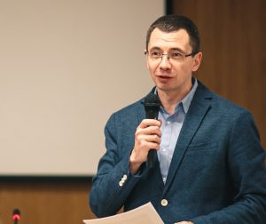 Dr. Volodymyr Kulikov