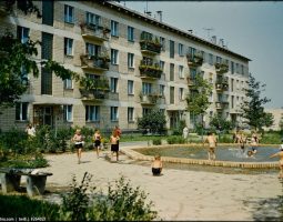 Зелені зони мікрорайонів