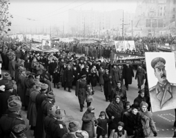 Stalinism 7 Days a Week