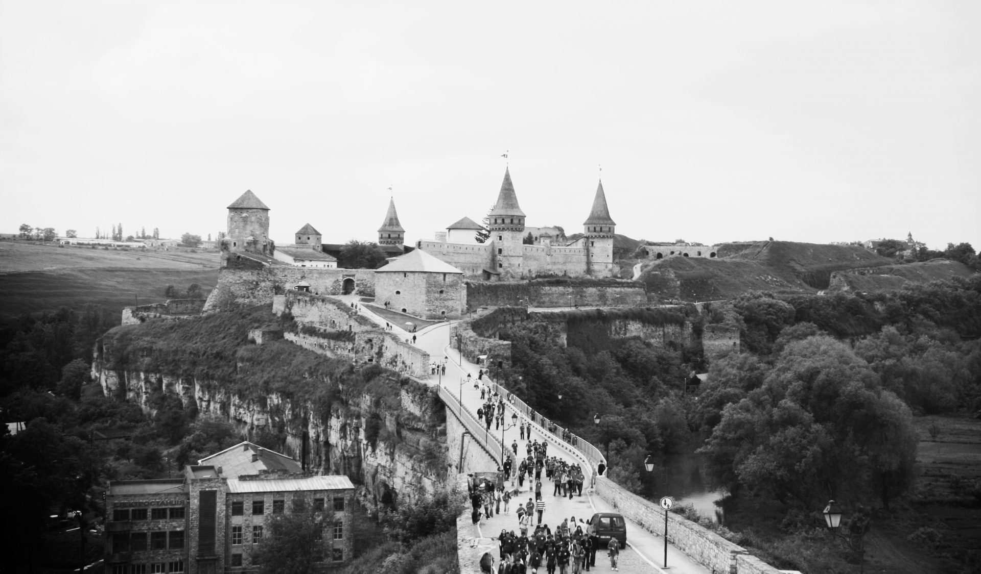 Architectural Territories: Medieval Strategies in a Globalizing World