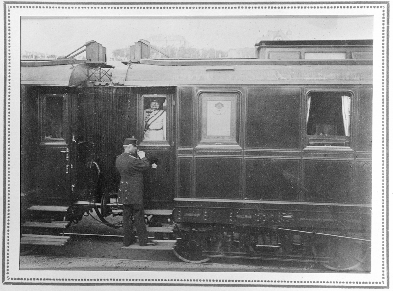 City walk along the route of the emperor Franz Josef in Lviv