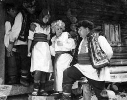 Feminine and Masculine in Soviet Popular Culture