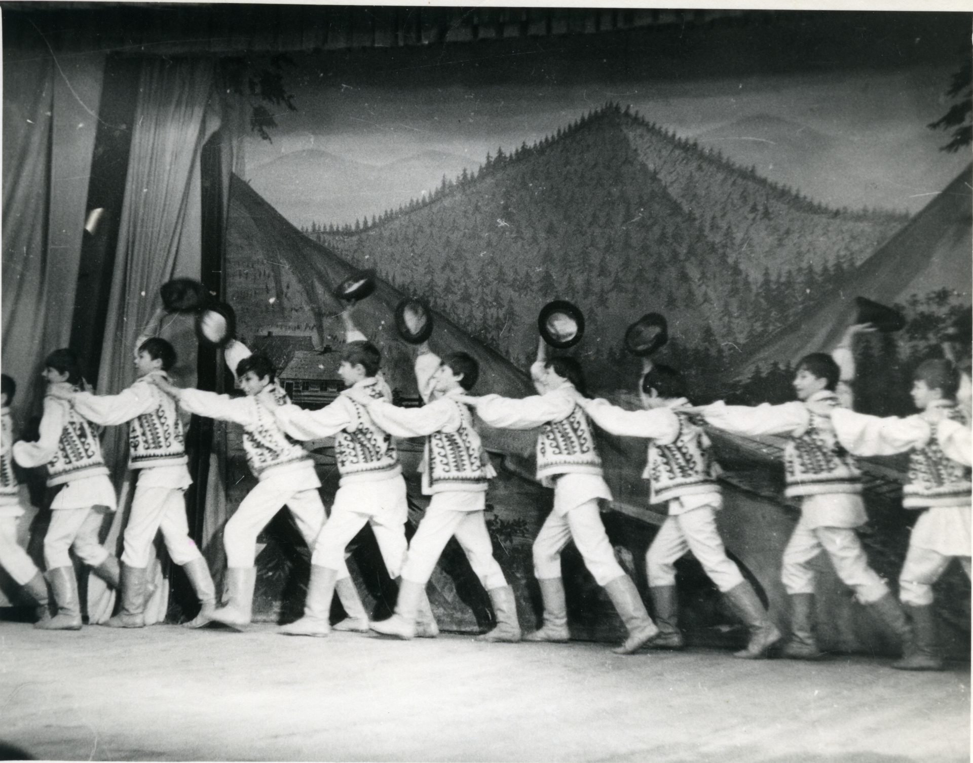 Підручний інструментарій культури: міждисциплінарна освітня програма про місто і мистецтво