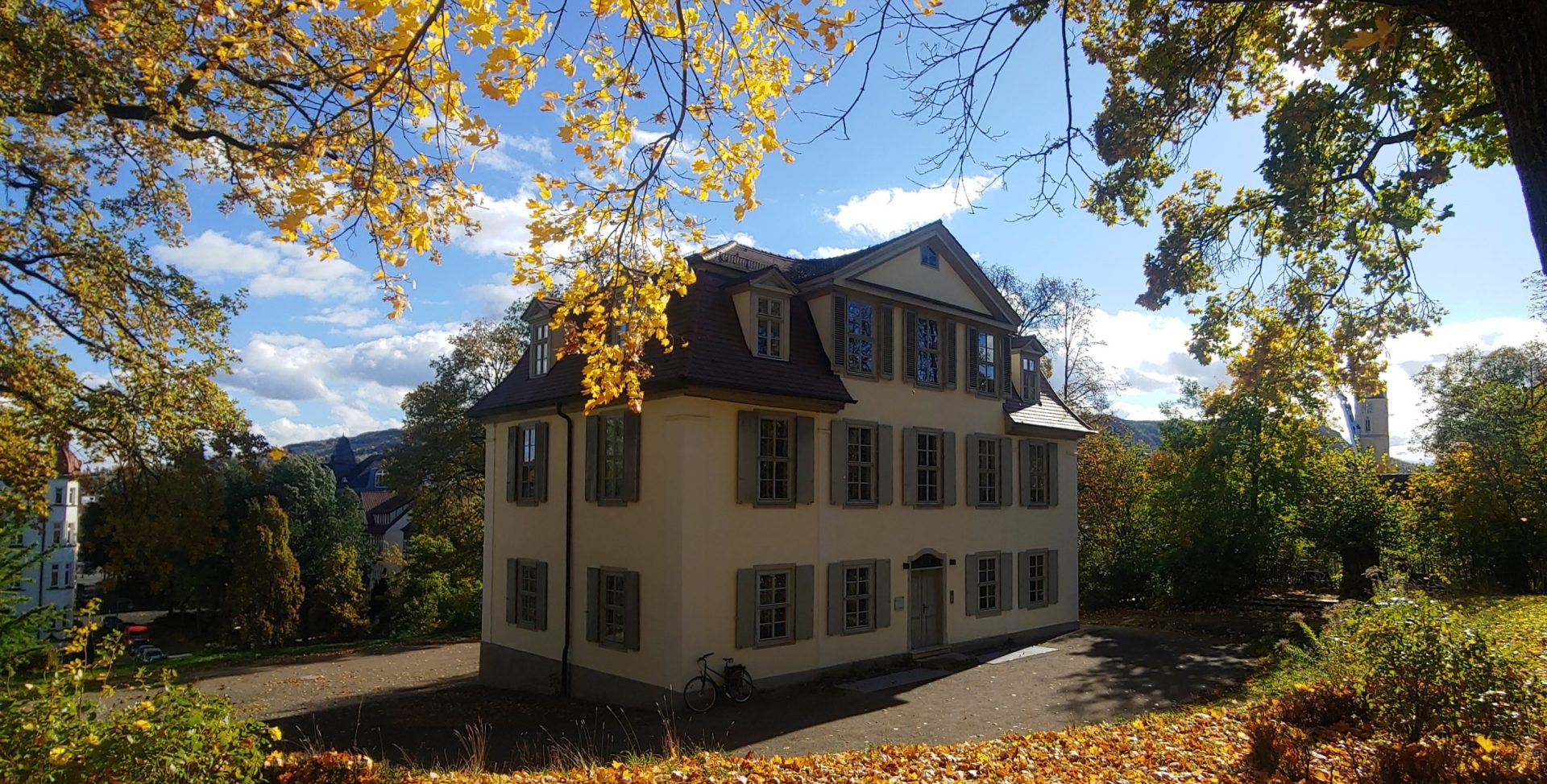 Робота над дисертаційним дослідженням у Коледжі ім. Імре Кертеса в Єні